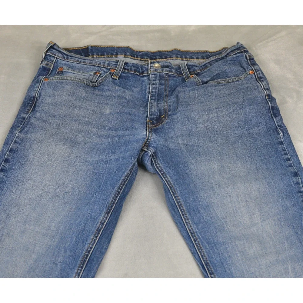 Levi's 541 Athletic Taper Jeans Mens 35x32 (34x30) Denim Outdoors Hiking